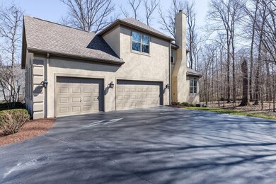 2670 Aikin Circle S 3 Car