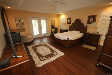 2705 Silhouette Dr, Cantonment, FL 32533 - photo 5