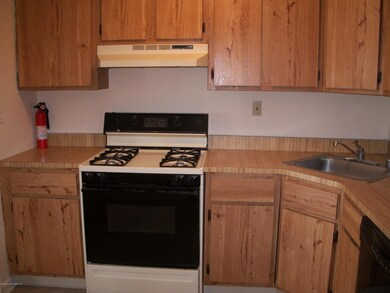 17-4 Augusta Ct, Freehold, NJ 07728 - photo 6