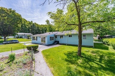 19 Steven Dr, Holyoke, MA 01040 - photo 5