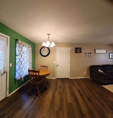 1112 N Rainbow St, Nixa, MO 65714 - photo 7