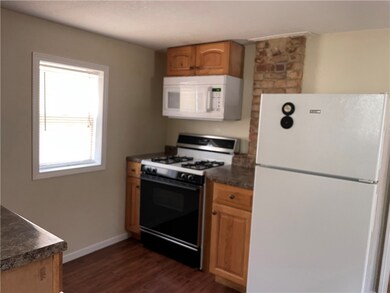 2308 Champaign Ave, Mattoon, IL 61938 - photo 5