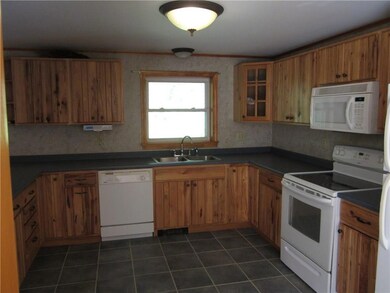 Wonderful kitchen space.