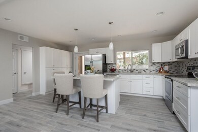 005_Kitchen