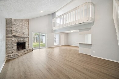 13838 Beech Hollow Ln, Houston, TX 77082 - photo 2