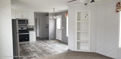 1820 kit-living