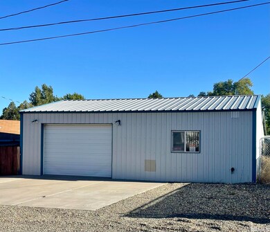 1220 Melarkey St, Winnemucca, NV 89445 - photo 3