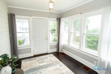 215 W Lima St, Findlay, OH 45840 - photo 5