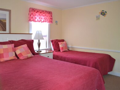 20 Pease Ave unit 8, Edgartown, MA 02539 - photo 5