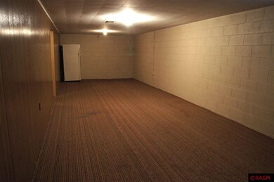 1011 1011 N 4th St, New Ulm, MN 56073 - photo 2