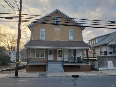 118 Main St, Stroudsburg, PA 18360 - photo 2
