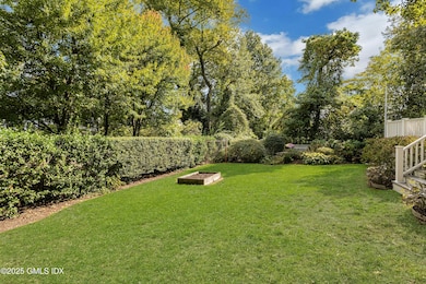 27 Marshall St, Old Greenwich, CT 06870 - photo 6