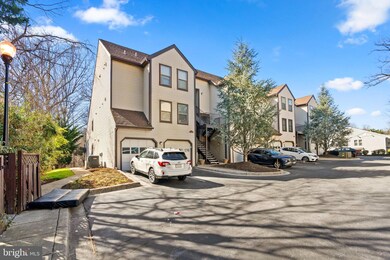 3800 Ski Lodge Dr unit 309, Burtonsville, MD 20866 - photo 3