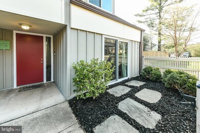 11416 Links Dr, Reston, VA 20190 - photo 3