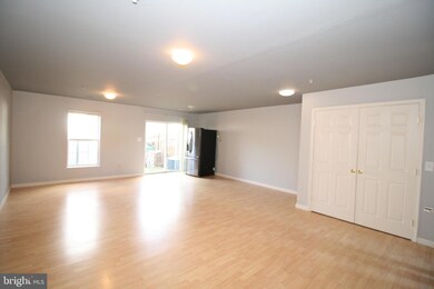 153 Fieldstone Ct, Frederick, MD 21702 - photo 3