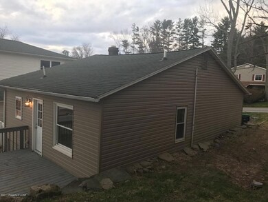 22 Carpenter Rd, Harveys Lake, PA 18618 - photo 5