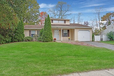 42 Peachstone Rd, Howell, NJ 07731 - photo 5