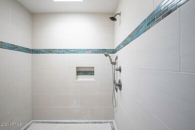 5033 E Wethersfield -14