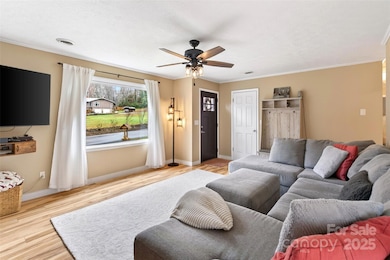 45 Due West Rd, Hendersonville, NC 28792 - photo 7