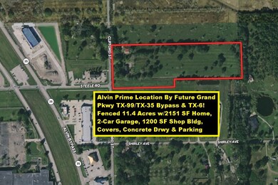 1301 Clifford St, Alvin, TX 77511 - photo 5