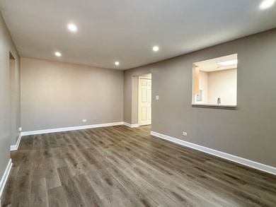 unlisted-address, Chicago, IL 60614 - photo 4