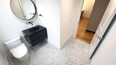 726 E 8th St unit 3, Boston, MA 02127 - photo 7