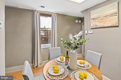 2302 Duker Ct, Baltimore, MD 21224 - photo 7