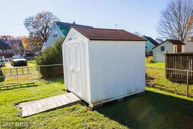 963 Lance Ave, Essex, MD 21221 - photo 7