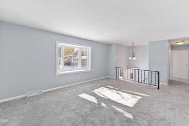 3705 Colonial Dr, Valparaiso, IN 46383 - photo 5