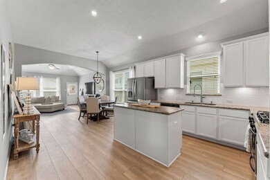 30734 Lavender Trace Dr, Spring, TX 77386 - photo 7