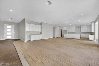 4835 Blushing Dawn Ave, Las Vegas, NV 89118 - photo 4