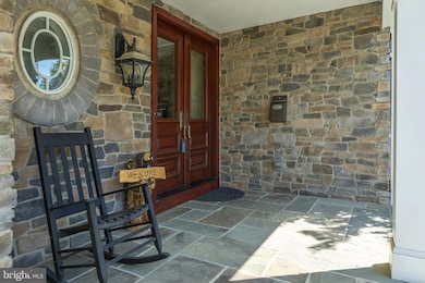 567 Chews Landing Rd, Haddonfield, NJ 08033 - photo 3