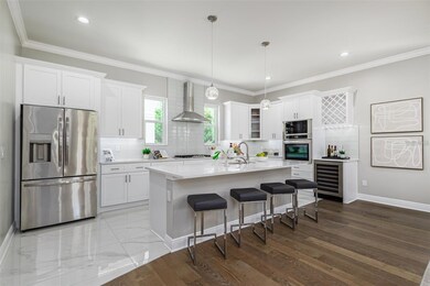 3847 Seena Manor Ct, Greater Carrollwood, FL 33618 - photo 5