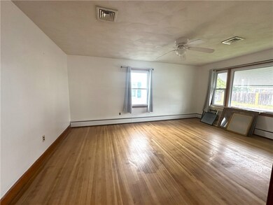 58 Frankfort St, Cranston, RI 02910 - photo 4