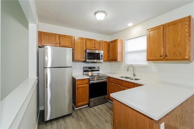 17470 S Walter St, Gardner, KS 66030 - photo 5