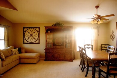 2421 E Fairview St, Chandler, AZ 85225 - photo 6