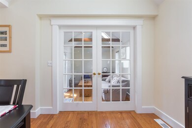 40 Cornwall St, Portsmouth, NH 03801 - photo 5