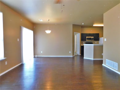 2716 Weslayan Dr, Denton, TX 76210 - photo 5