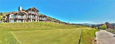 4220 Fairway Ln unit F2, Park City, UT 84098 - photo 2