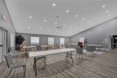 CLUB HOUSE