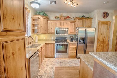 Kitchen (2)