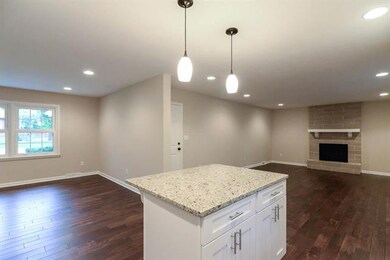 5324 Switzer St, Shawnee, KS 66203 - photo 7