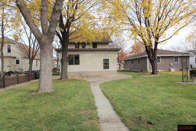 917 N Washington St, New Ulm, MN 56073 - photo 4