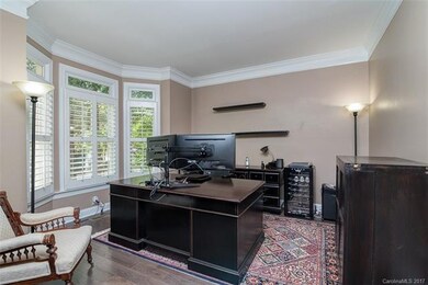 10911 Deerberry Ct, Matthews, NC 28105 - photo 4