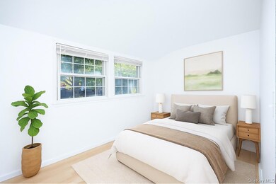 15 Mayflower Ln, East Setauket, NY 11733 - photo 4