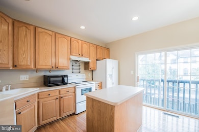 7619 Duneiden Ln, Manassas, VA 20109 - photo 5