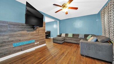 6401 S Lockwood Ave, Chicago, IL 60638 - photo 4