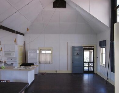 Den/Family/Great Room.