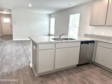 Kitchen 4