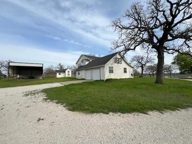 803 E 3rd St, Springtown, TX 76082 - photo 4